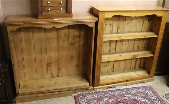Two pine three shelf open fronted bookcases W.97cm and 92cm